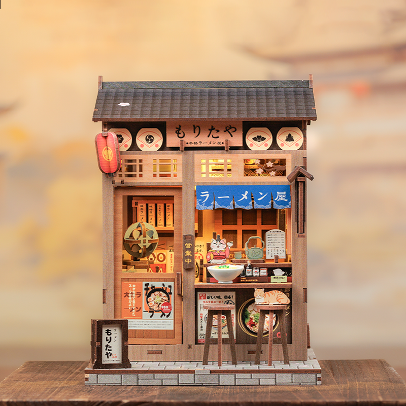 CUTEBEE Morita-Ya Book Nook Kit completed display