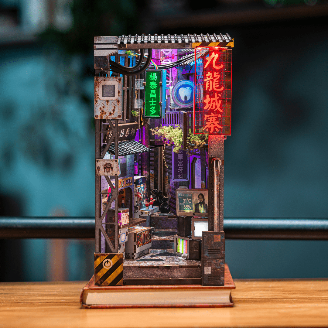 ANAVRIN Kowloon Walled City 2049 Book Nook Kit product image 2