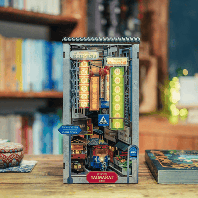 ANAVRIN Bangkok Yaowarat Book Nook Kit completed display